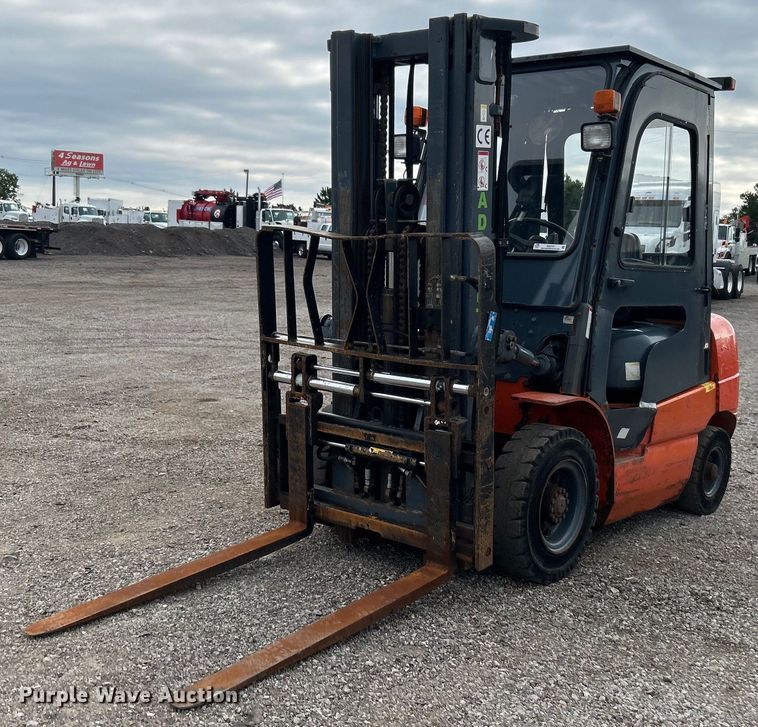 image for item EG0757 2016 Heli CPCD25-KU11 forklift