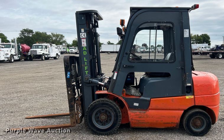 image for item EG0757 2016 Heli CPCD25-KU11 forklift