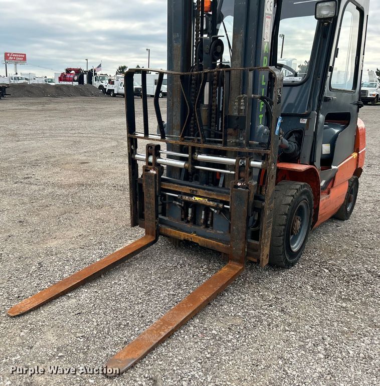 image for item EG0757 2016 Heli CPCD25-KU11 forklift