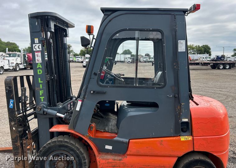 image for item EG0757 2016 Heli CPCD25-KU11 forklift