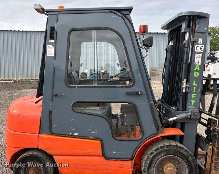 image for item EG0757 2016 Heli CPCD25-KU11 forklift