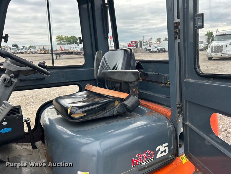 image for item EG0757 2016 Heli CPCD25-KU11 forklift