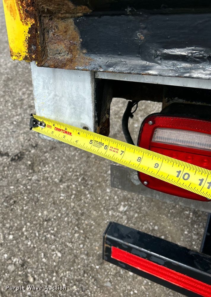 image for item EG0762 2013 Ford F550 Super Duty  box truck