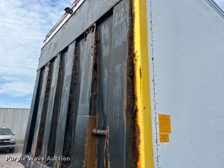 image for item EG0762 2013 Ford F550 Super Duty  box truck