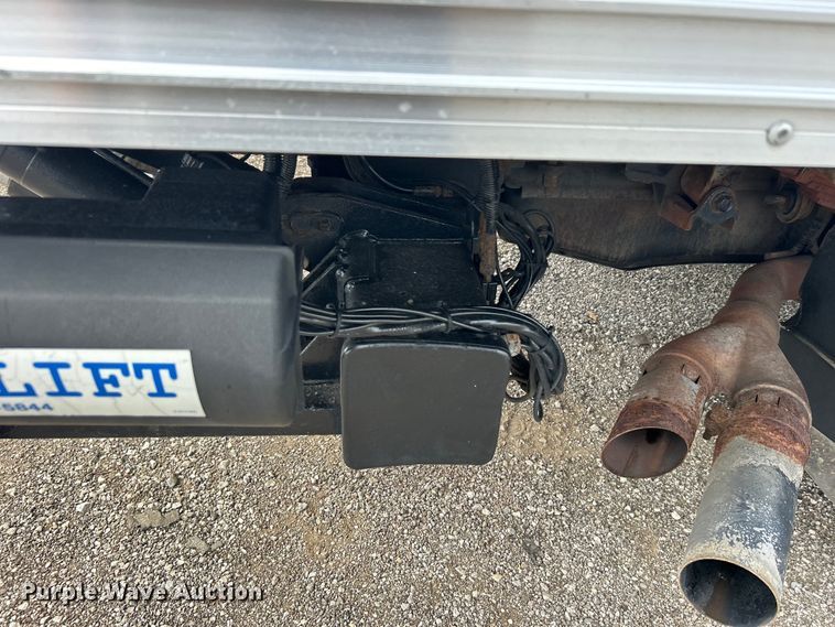 image for item EG0762 2013 Ford F550 Super Duty  box truck