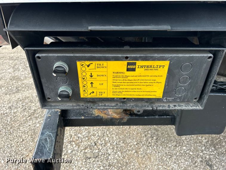 image for item EG0762 2013 Ford F550 Super Duty  box truck