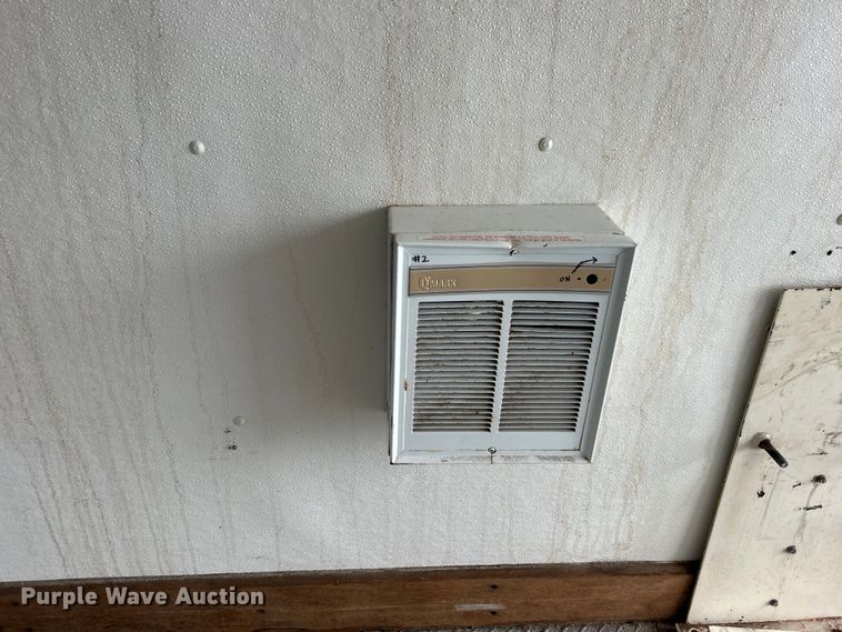 image for item EG0762 2013 Ford F550 Super Duty  box truck