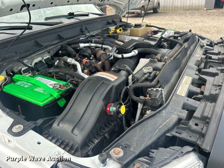 image for item EG0762 2013 Ford F550 Super Duty  box truck