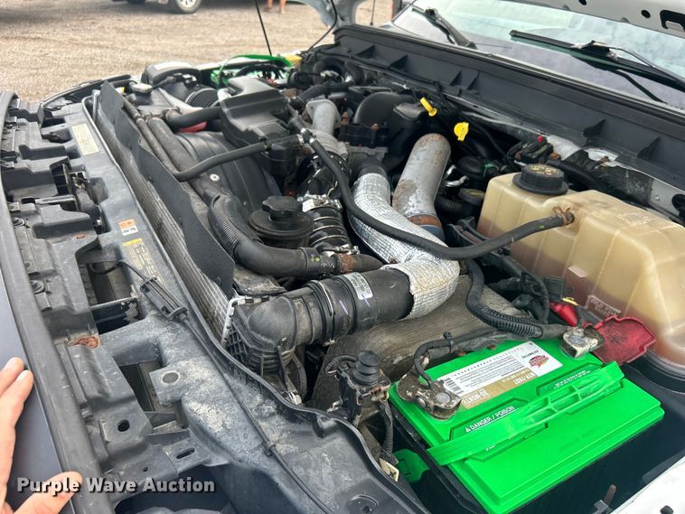 image for item EG0762 2013 Ford F550 Super Duty  box truck