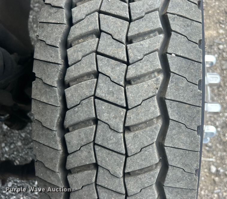 image for item EG0762 2013 Ford F550 Super Duty  box truck