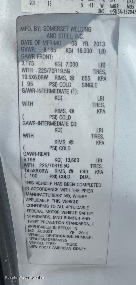 image for item EG0762 2013 Ford F550 Super Duty  box truck