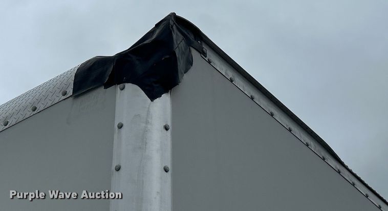 image for item EG1412 2013 Hino 268 box truck