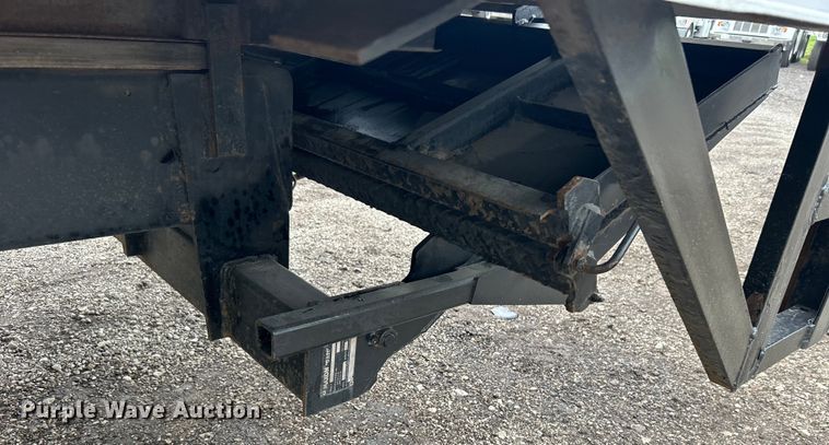 image for item EG1412 2013 Hino 268 box truck