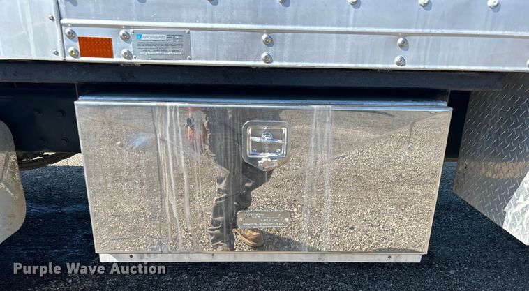 image for item EG1457 2010 International  7500 SBA box truck