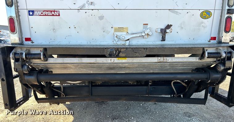 image for item EG1457 2010 International  7500 SBA box truck