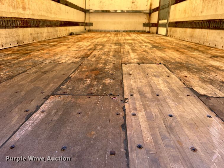 image for item EG1457 2010 International  7500 SBA box truck