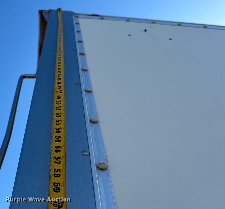 image for item EG1457 2010 International  7500 SBA box truck