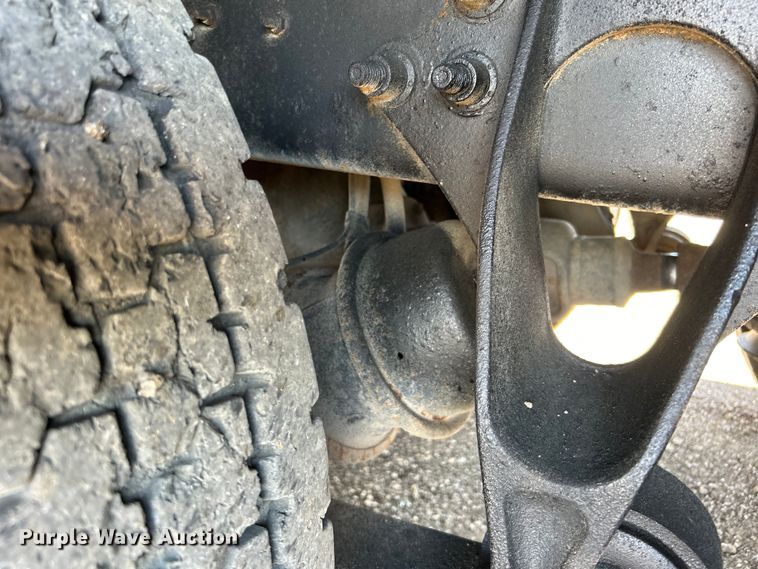 image for item EG1457 2010 International  7500 SBA box truck