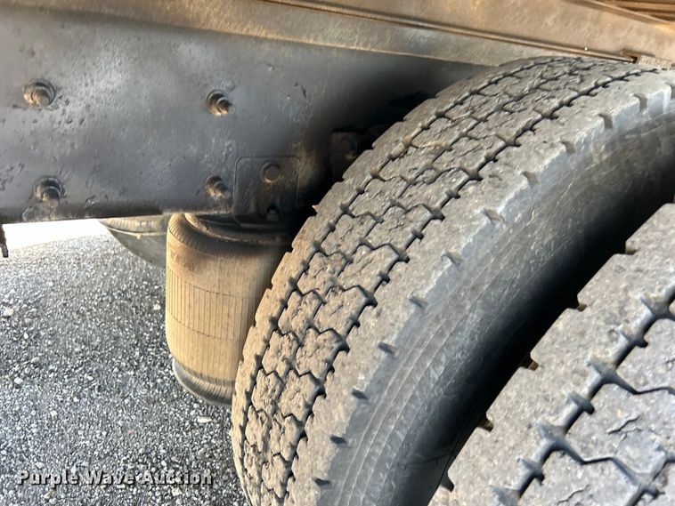 image for item EG1457 2010 International  7500 SBA box truck