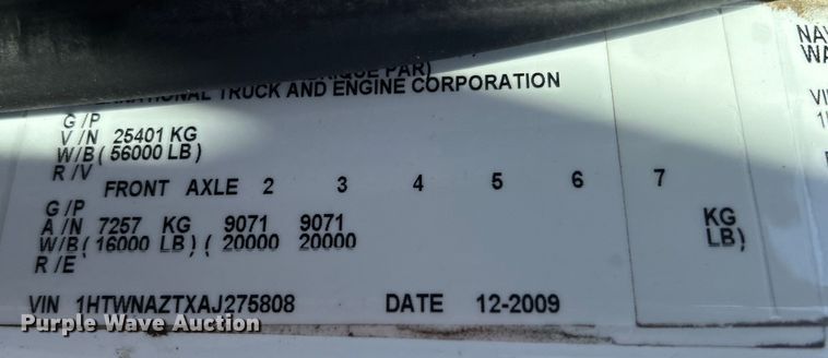 image for item EG1457 2010 International  7500 SBA box truck