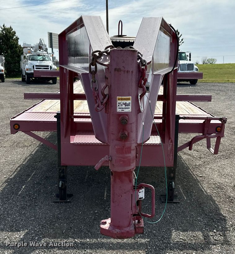 image for item EG1466 2012 Performance  flatbed trailer