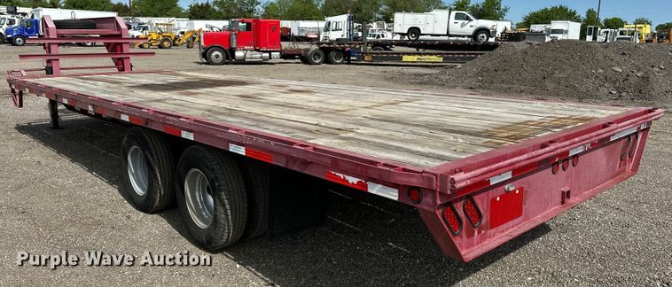 image for item EG1466 2012 Performance  flatbed trailer