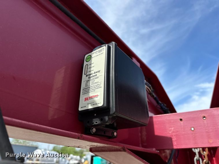 image for item EG1466 2012 Performance  flatbed trailer