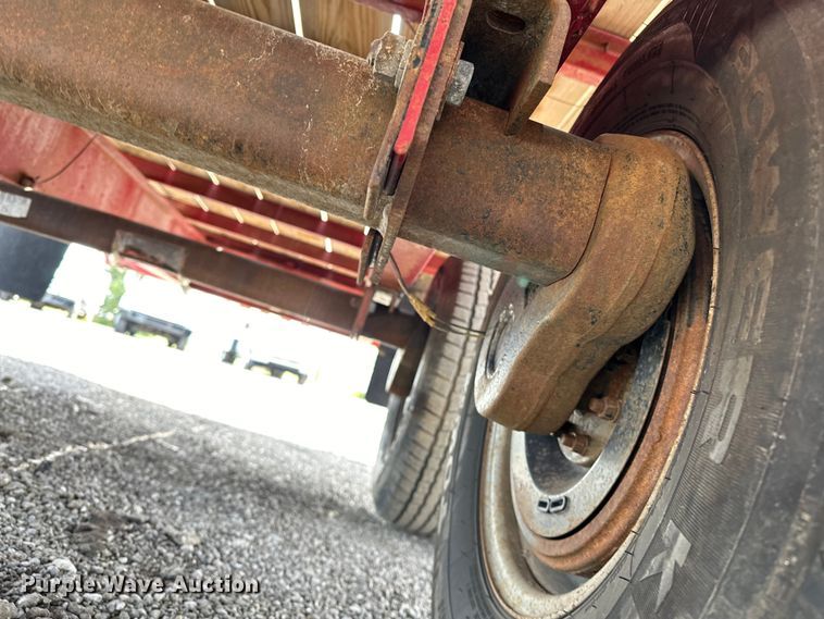 image for item EG1466 2012 Performance  flatbed trailer