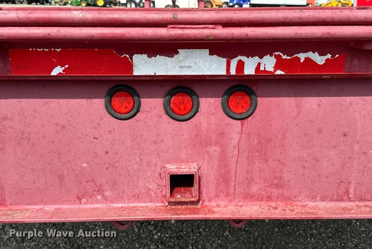 image for item EG1466 2012 Performance  flatbed trailer