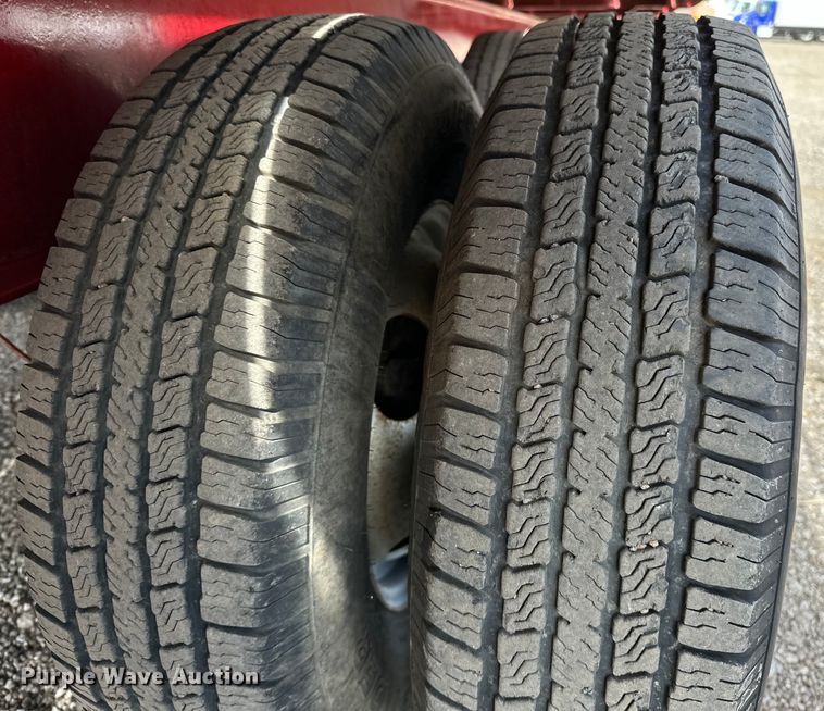 image for item EG1466 2012 Performance  flatbed trailer