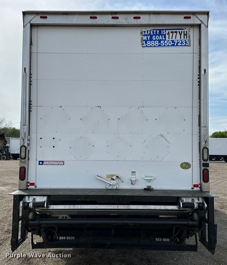 image for item EG1485 2010 International  7500 SBA box truck