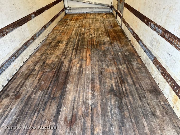 image for item EG1485 2010 International  7500 SBA box truck