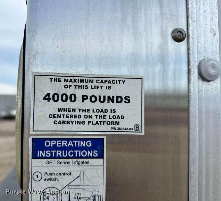 image for item EG1485 2010 International  7500 SBA box truck