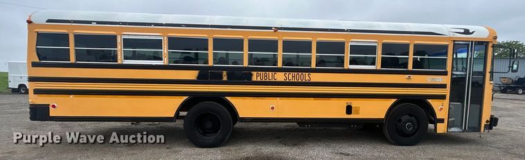 image for item EG1529 1999 Blue Bird TC2000 bus