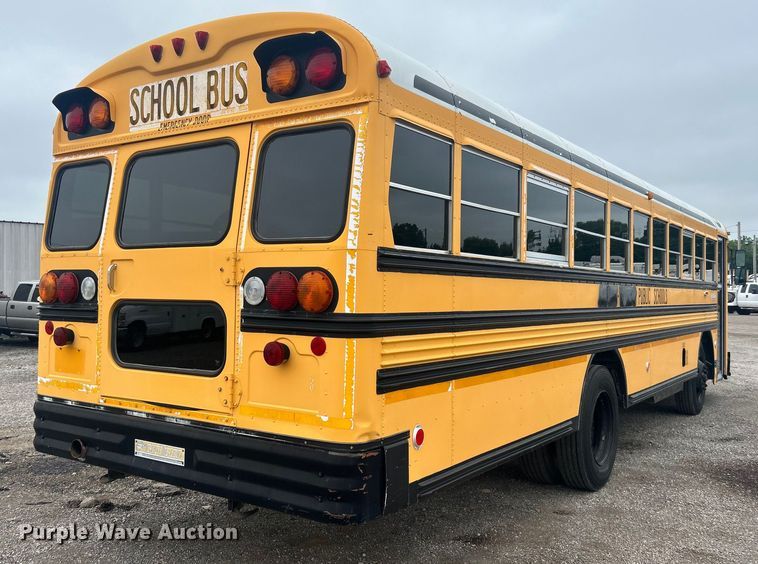 image for item EG1529 1999 Blue Bird TC2000 bus