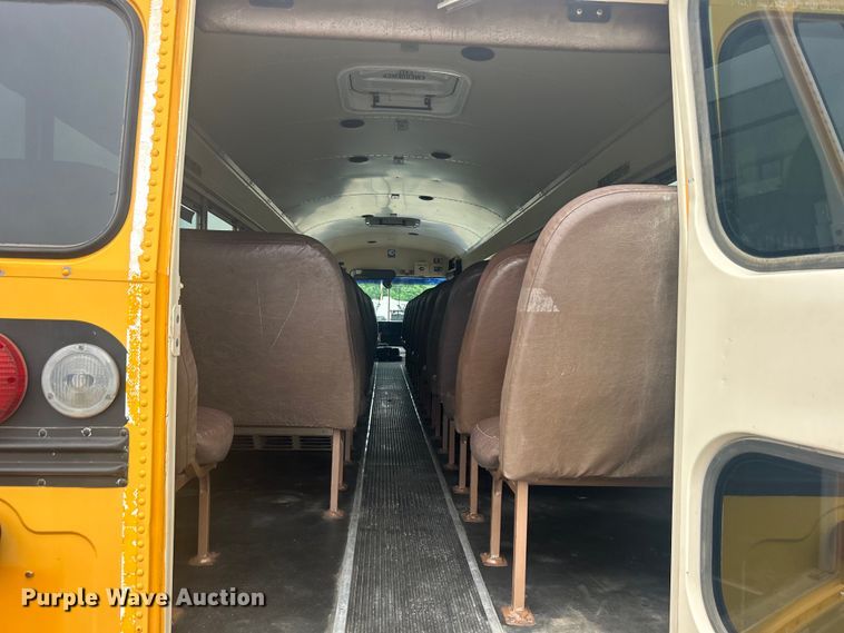 image for item EG1529 1999 Blue Bird TC2000 bus