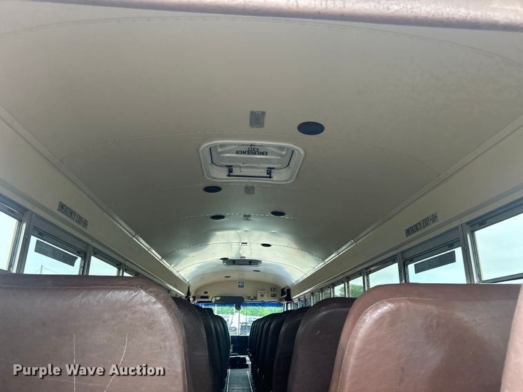 image for item EG1529 1999 Blue Bird TC2000 bus