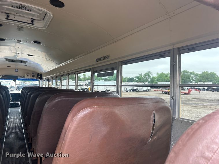 image for item EG1529 1999 Blue Bird TC2000 bus