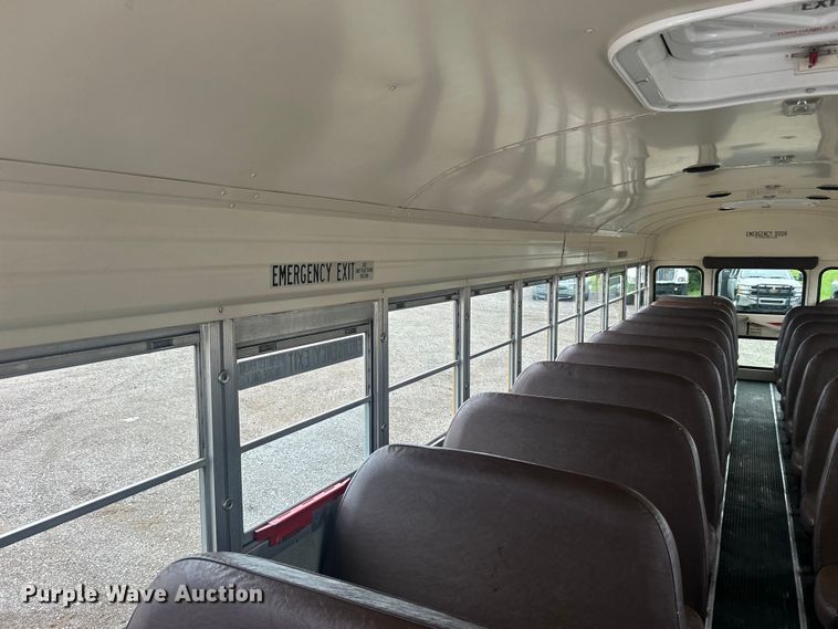 image for item EG1529 1999 Blue Bird TC2000 bus