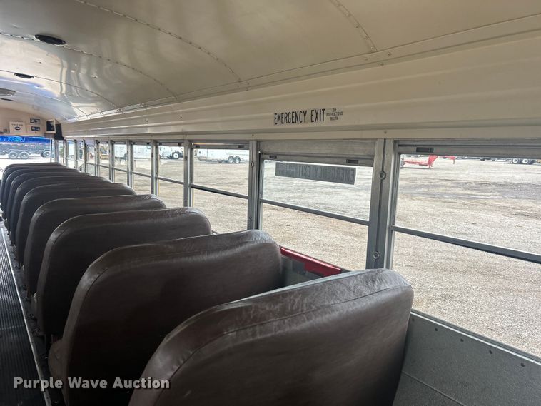 image for item EG1529 1999 Blue Bird TC2000 bus