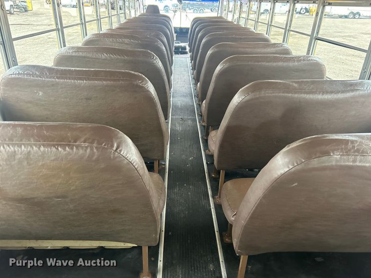 image for item EG1529 1999 Blue Bird TC2000 bus