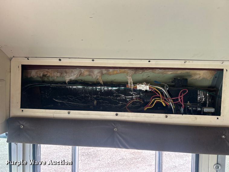 image for item EG1529 1999 Blue Bird TC2000 bus