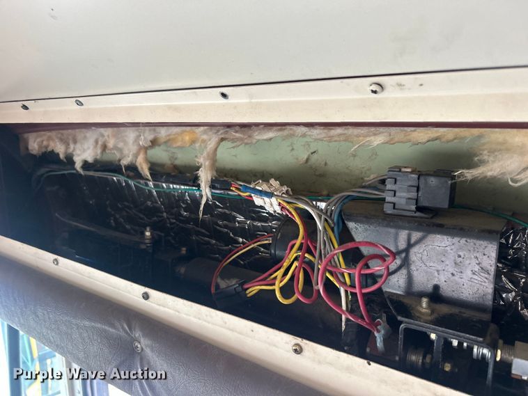 image for item EG1529 1999 Blue Bird TC2000 bus