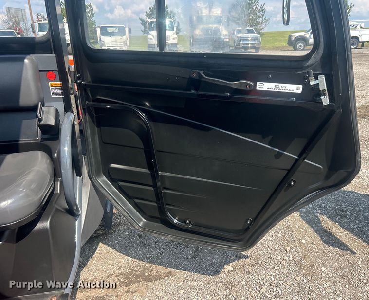 image for item EG1607 2017 Kubota RTV400Ci utility vehicle