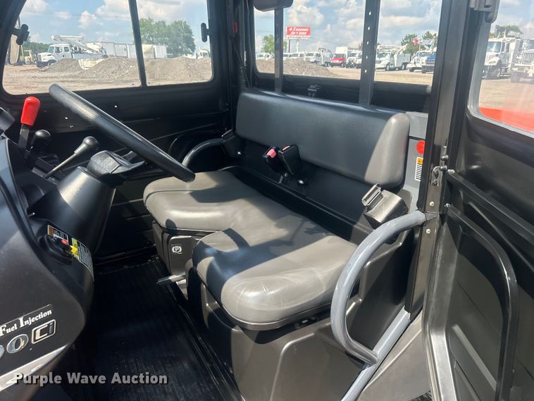 image for item EG1607 2017 Kubota RTV400Ci utility vehicle