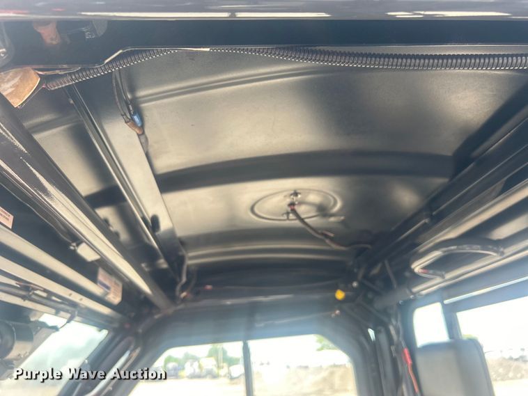 image for item EG1607 2017 Kubota RTV400Ci utility vehicle