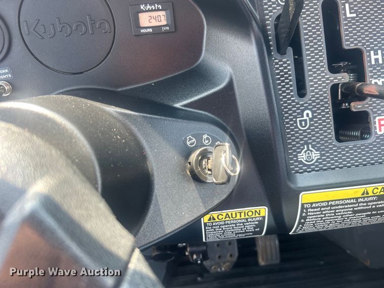 image for item EG1607 2017 Kubota RTV400Ci utility vehicle