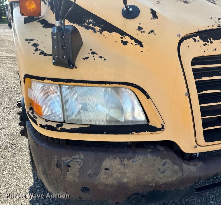 image for item EG1656 2009 Blue Bird  school bus