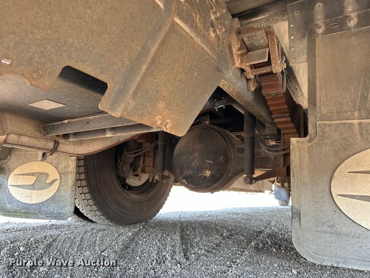 image for item EG1656 2009 Blue Bird  school bus