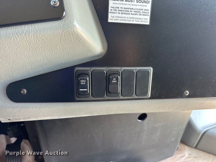 image for item EG1656 2009 Blue Bird  school bus